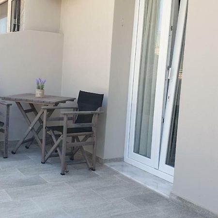 Chriselia 1 Apartment Nea Roda Exterior photo