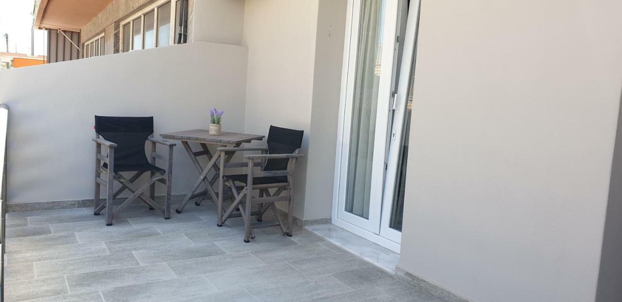 Chriselia 1 Apartment Nea Roda Exterior photo